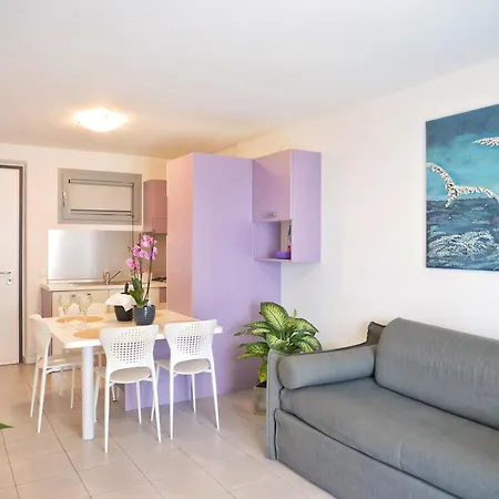 Mareblu Apartment *