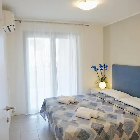 Mareblu Apartment *